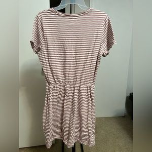 Women’s cinch waist dress